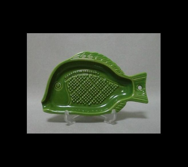魚形　おろし器