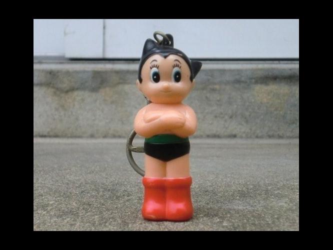 レトロ　鉄腕アトム　ソフビ　キーホルダー