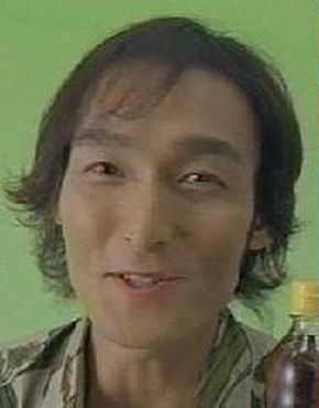 やっぱり薄毛に悩んでいた！　SMAP草なぎ剛　頭皮を染めて地肌を目立たなくしていた！