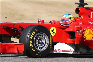 アロンソがトップタイム　バレンシアテスト2日目