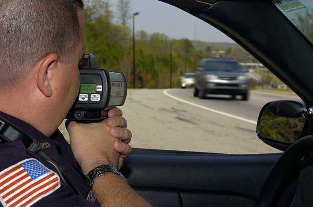  Speeding cops are thwarted by laser jammers