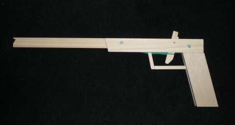 キャラクターフェスティバルinモリコロパークVol.1〜着ぐるみ・コスプレ大集合〜ゴム銃撃ち&制作体験
